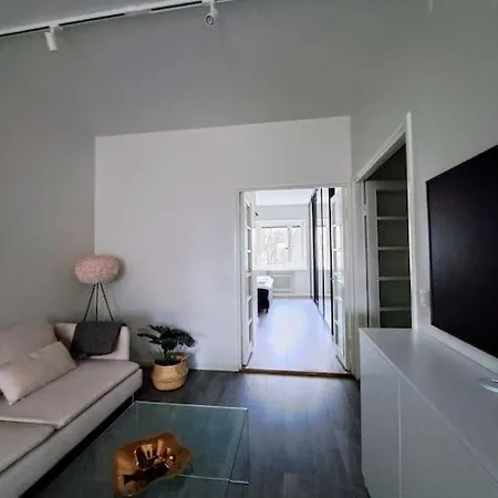 Renovated 64m2 Apartman Helsinki
